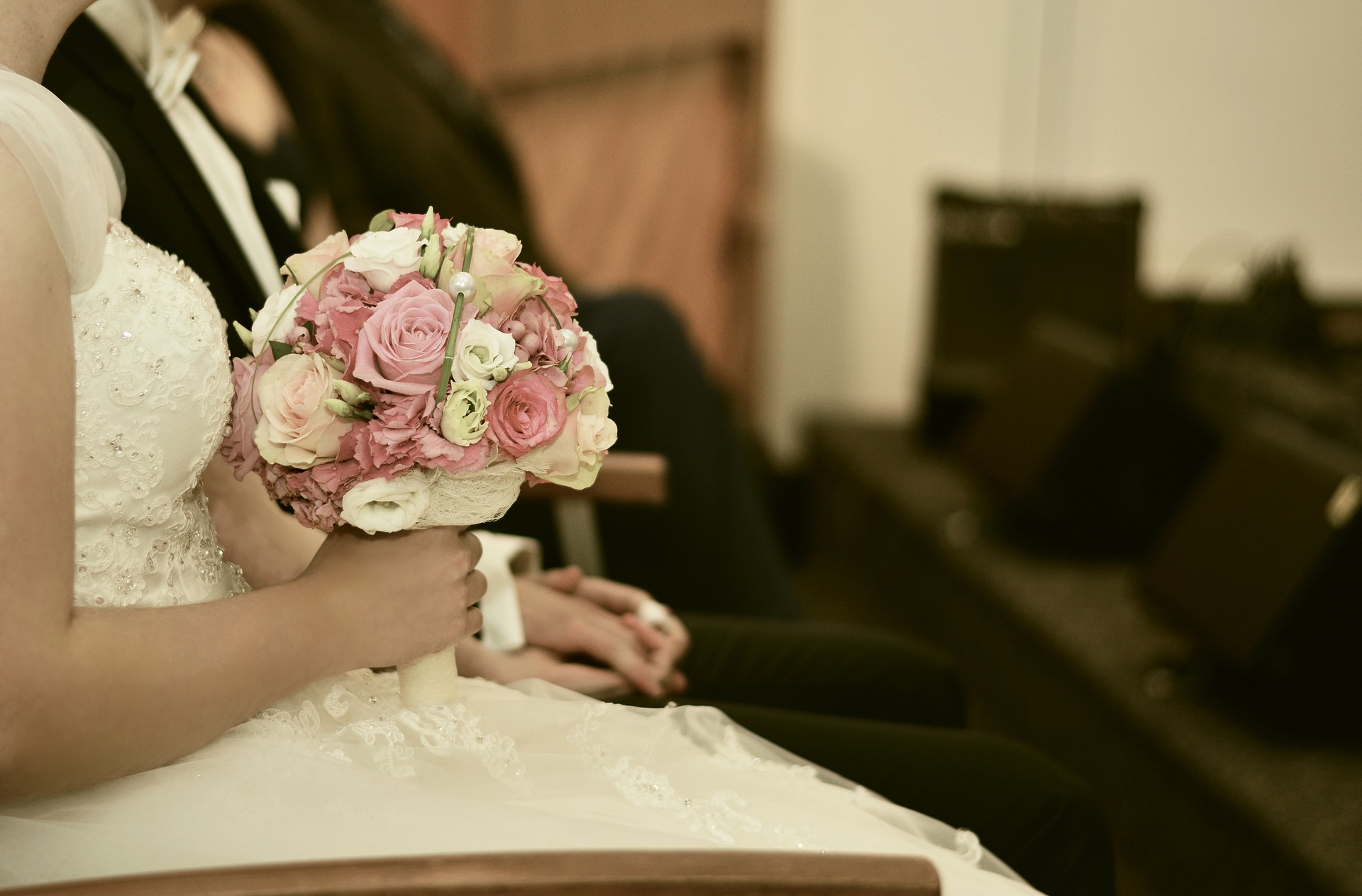 wedding-2794695-1920.jpg