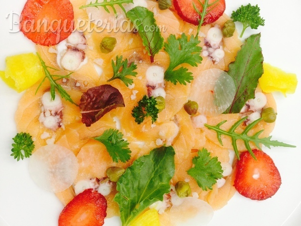 carpaccio de salmon con pulpo