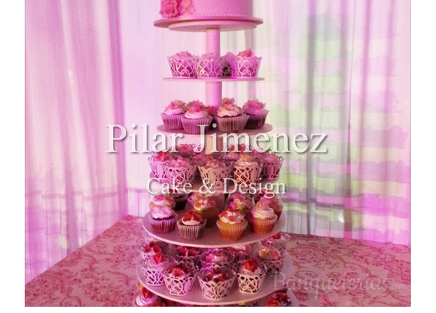 Torta de Novios y cupcake