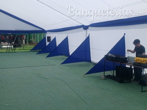 Carpa feria empresarial. 