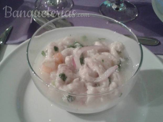 Cebiche de reineta con camarones