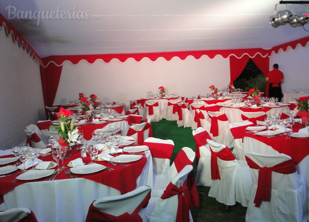 Boda en Rojo