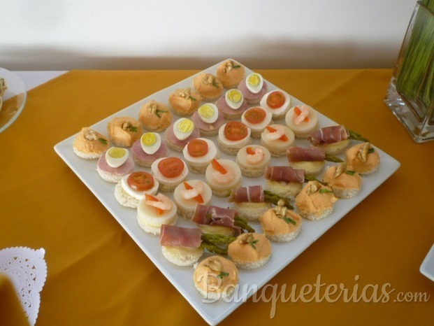 Canapés