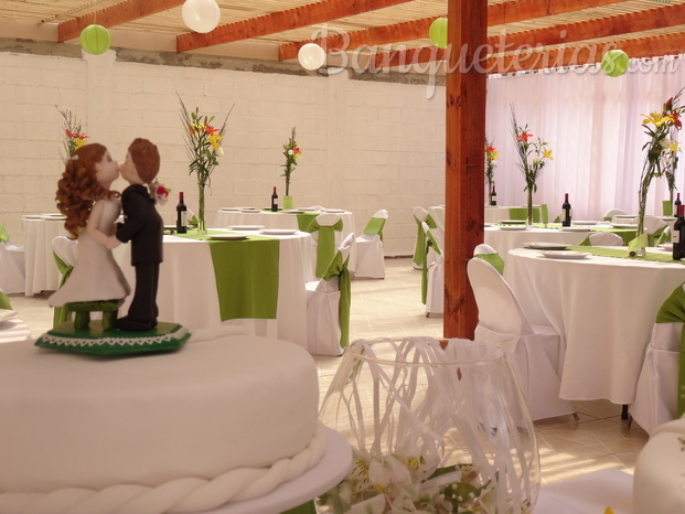 Salón para la cena con capacidad para 180 personas